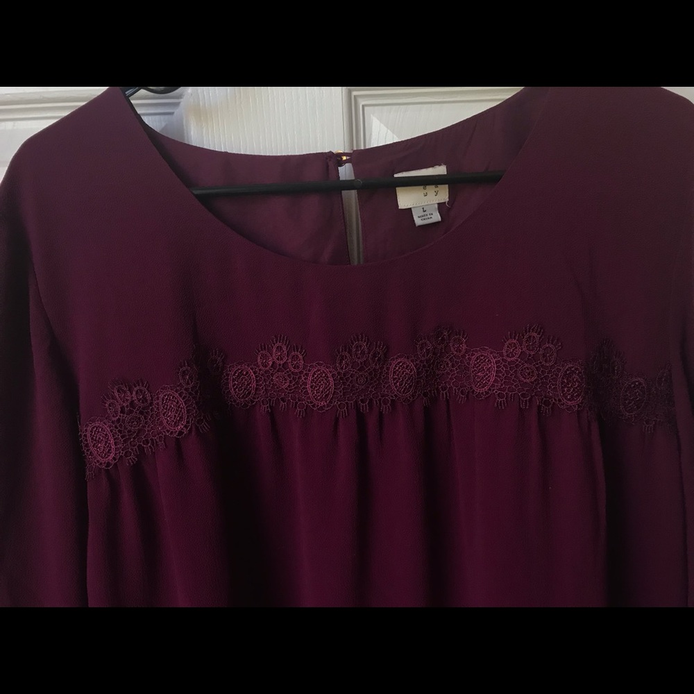 Dress - Picture 3 of 4